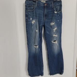 aeropostal jeans size 36 has light wear shown in good condition